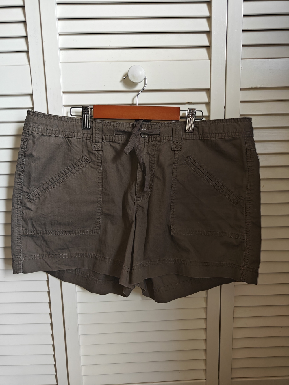 Calvin Klein Brown Cotton Utility/Cargo Shorts Size 14